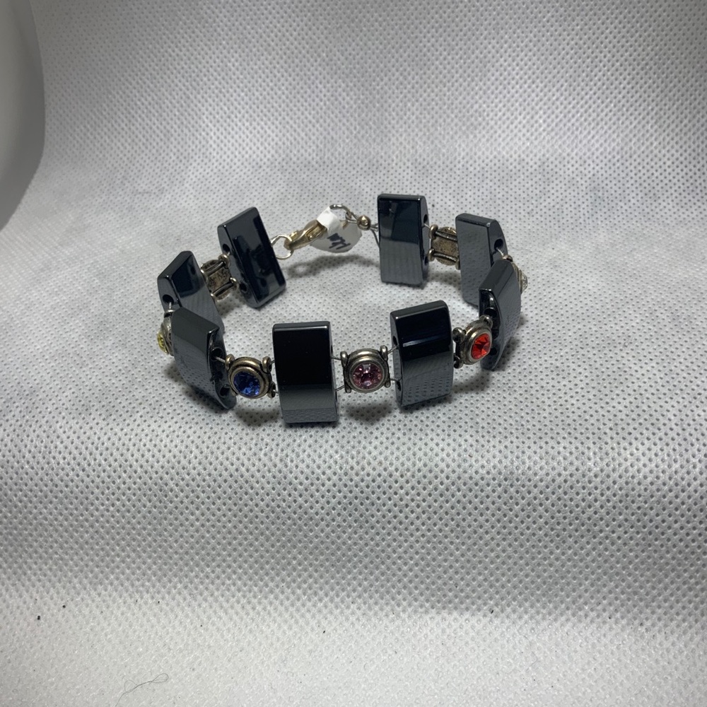 Swarovski and hematite bracelet
